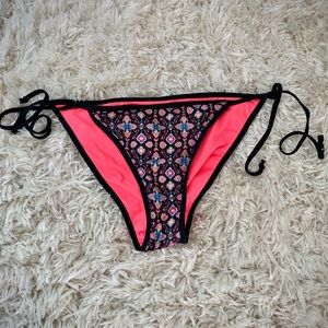 Garage Reversible Bikini Bottoms